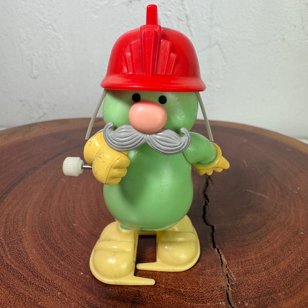 Vintage‎ Fraggle Rock Windup Doozer Tomy Red Helmet Plastic Toy Non Working